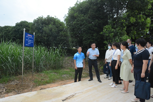全区科研院所基层党组织书记培训示范班学员到桂林市农业科学研究中心参观