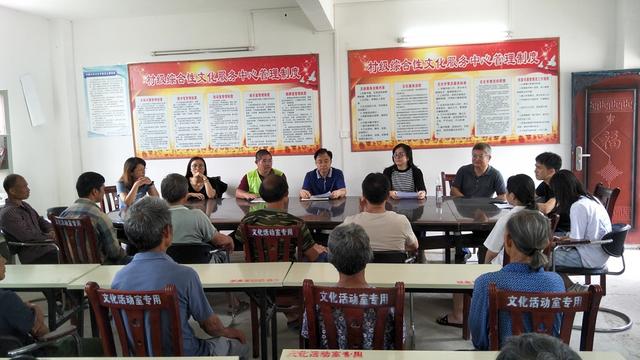 广西农业外资项目管理中心赴天等县理进村开展定点村结对帮扶活动