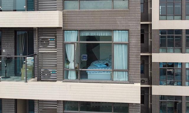 蓝宝擦窗机评测：玻璃窗户全自动轻松清洁，高层户外安全还省事